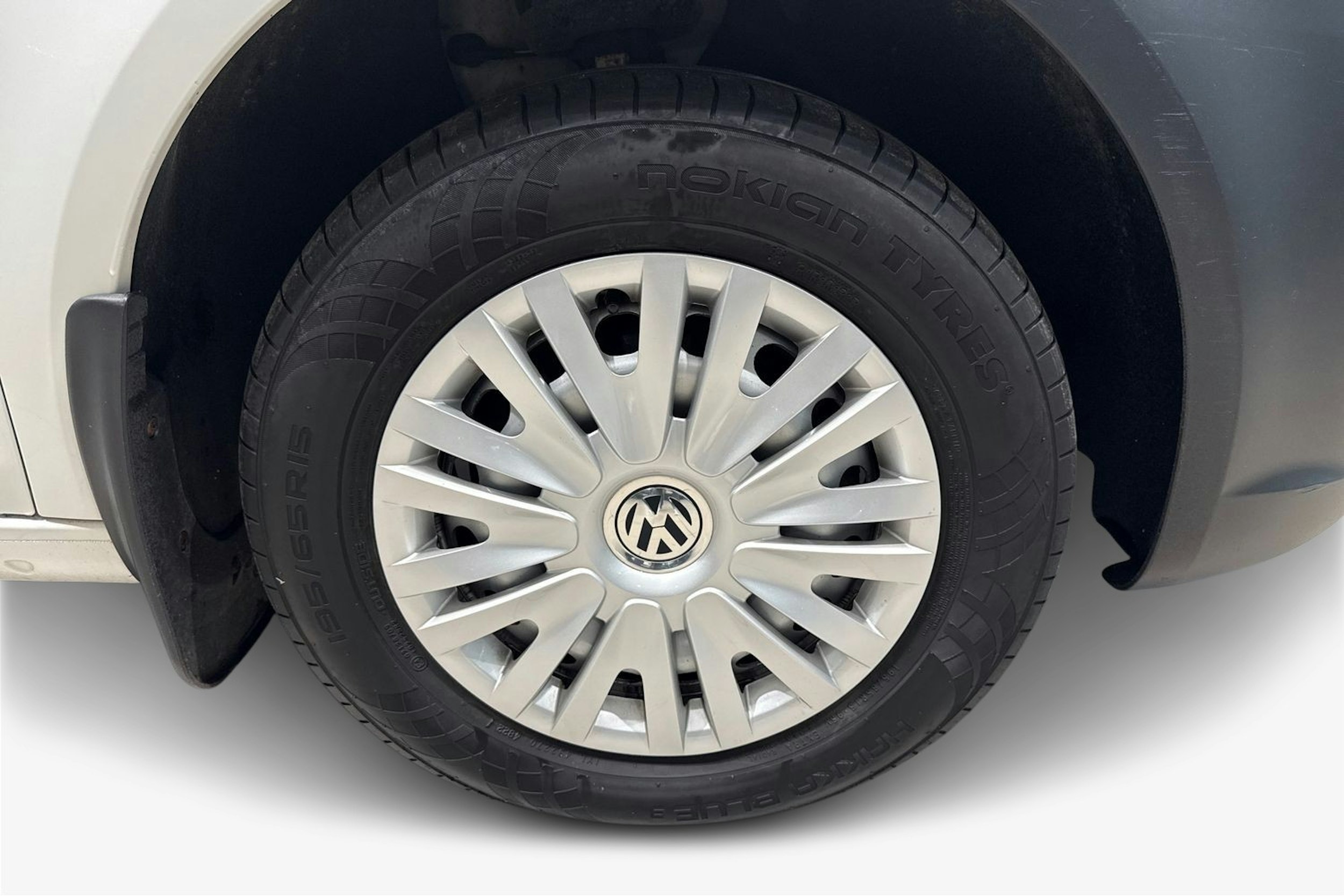 valkoinen Volkswagen Caddy 2011 kuva 11.