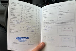 ruskea (beige) Volkswagen Caddy 2011 kuva 24.