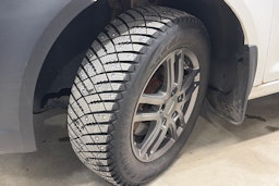 valkoinen Volkswagen Caddy 2012 kuva 20.