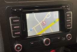 harmaa Volkswagen Caddy 2012 kuva 14.