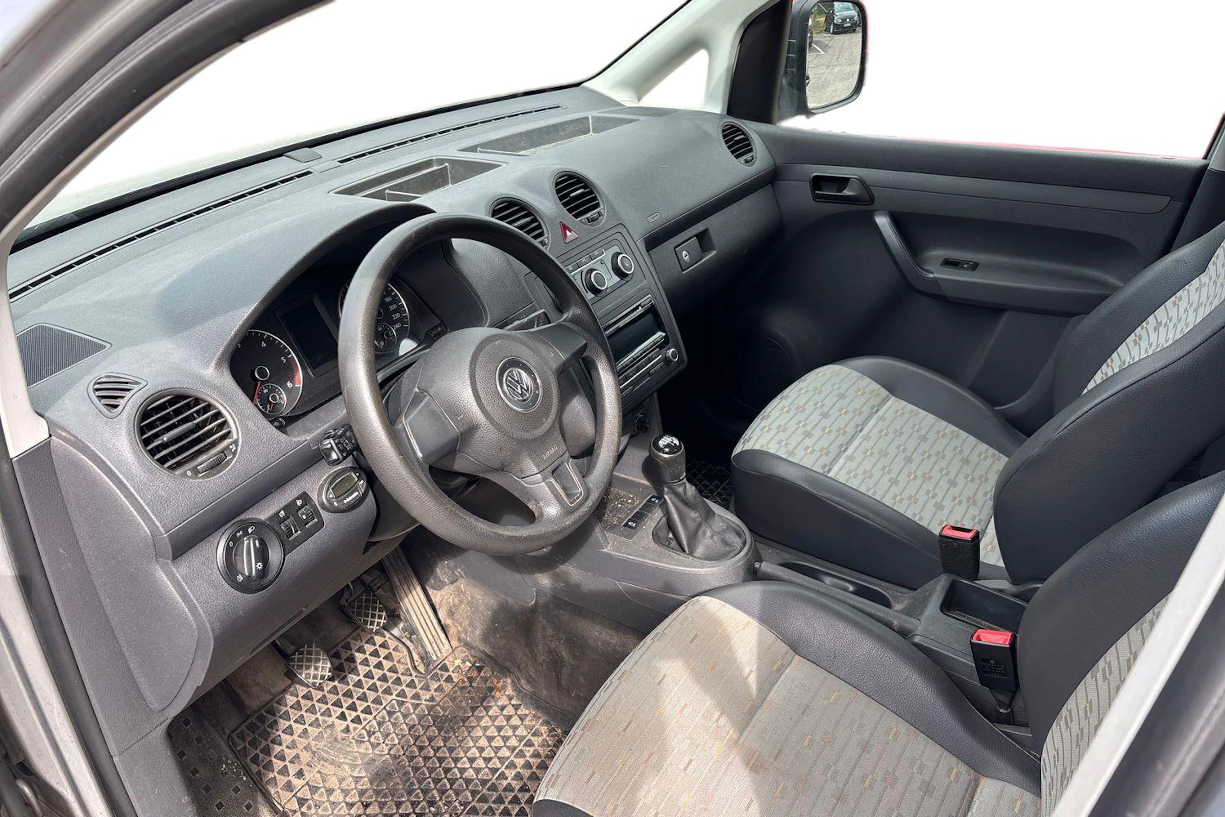 Harmaa Volkswagen CADDY 2012 kuva 3.