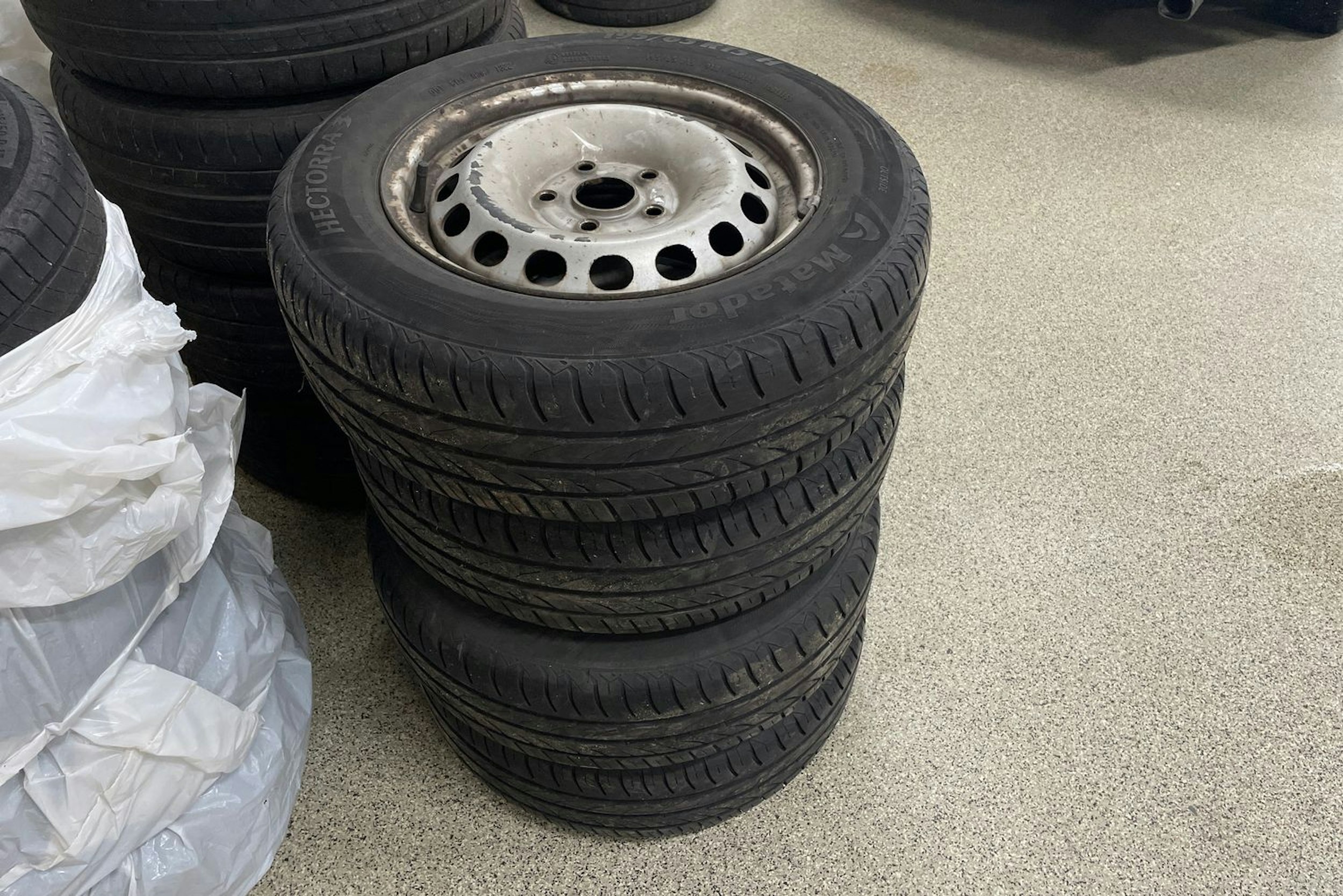 Valkoinen Volkswagen CADDY 2012 kuva 13.