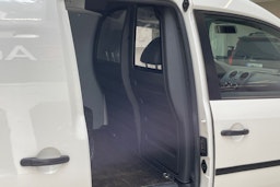 valkoinen Volkswagen Caddy 2012 kuva 13.