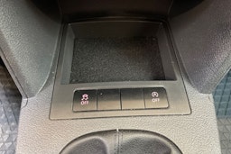 valkoinen Volkswagen Caddy 2012 kuva 25.