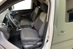 vihreä Volkswagen Caddy 2012 kuva 8.