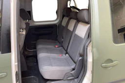vihreä Volkswagen Caddy 2012 kuva 11.