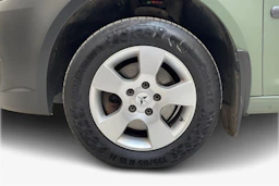 vihreä Volkswagen Caddy 2012 kuva 12.