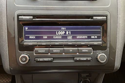 vihreä Volkswagen Caddy 2012 kuva 20.