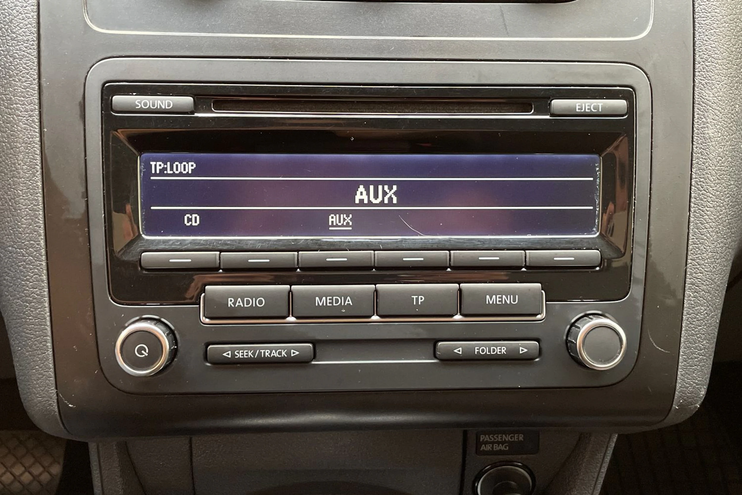 vihreä Volkswagen Caddy 2012 kuva 21.