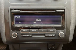vihreä Volkswagen Caddy 2012 kuva 21.