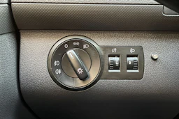 vihreä Volkswagen Caddy 2012 kuva 25.
