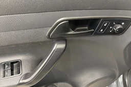 harmaa Volkswagen Caddy 2012 kuva 17.
