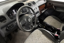 valkoinen Volkswagen Caddy 2012 kuva 3.