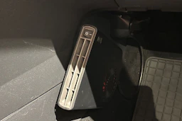 ruskea (beige) Volkswagen Caddy 2013 kuva 15.