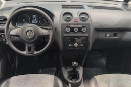 valkoinen Volkswagen Caddy 2012 kuva 9.