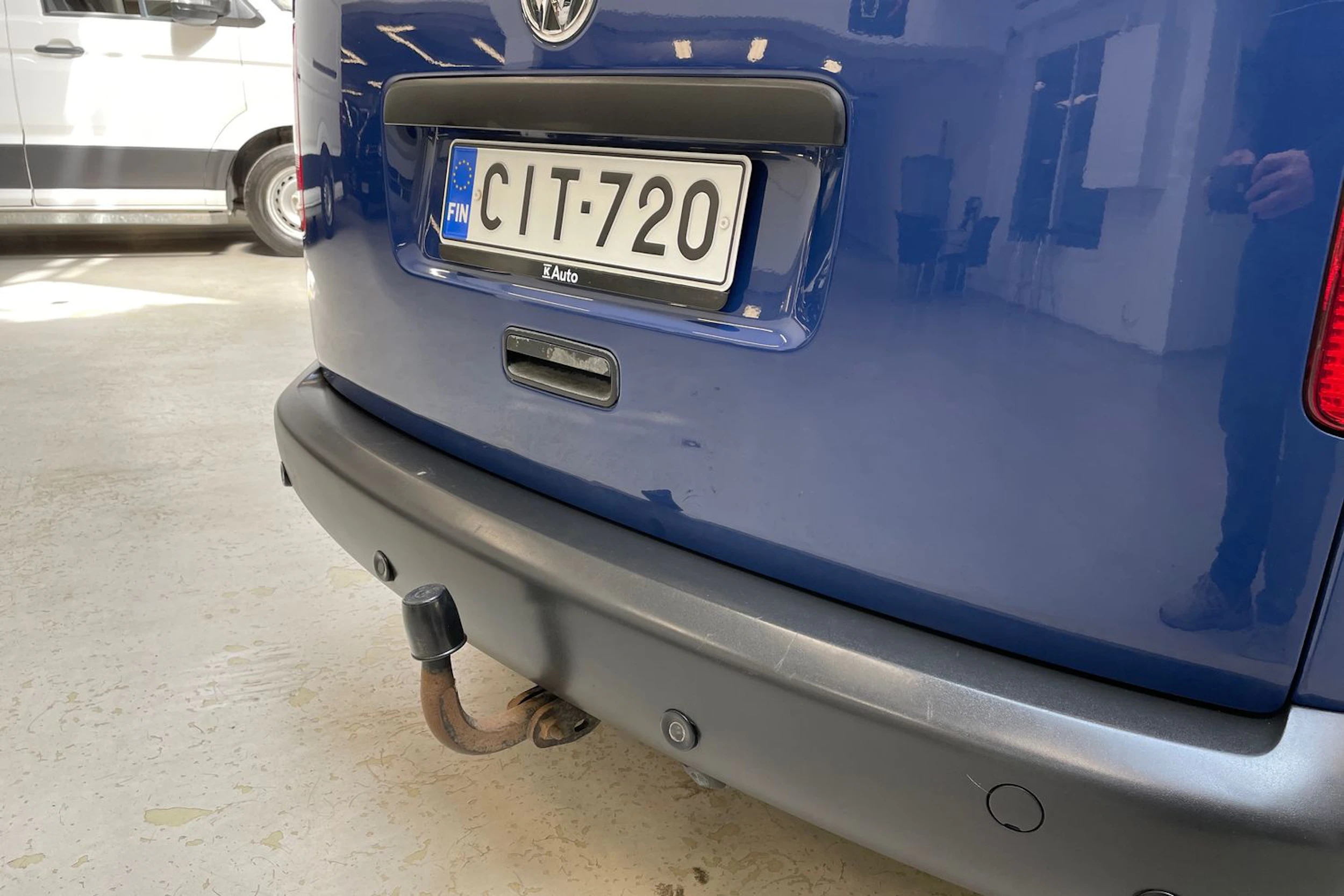 sininen Volkswagen Caddy 2013 kuva 17.