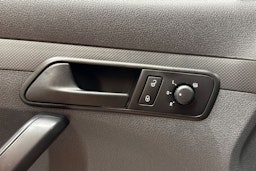 valkoinen Volkswagen Caddy 2013 kuva 23.