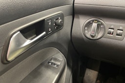 ruskea (beige) Volkswagen Caddy 2013 kuva 17.