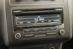 valkoinen Volkswagen Caddy 2013 kuva 19.