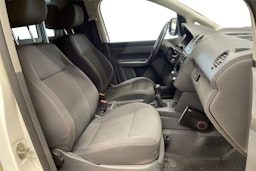 keltainen Volkswagen Caddy 2014 kuva 8.