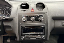 harmaa Volkswagen Caddy 2014 kuva 22.