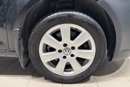 musta Volkswagen Caddy 2014 kuva 9.