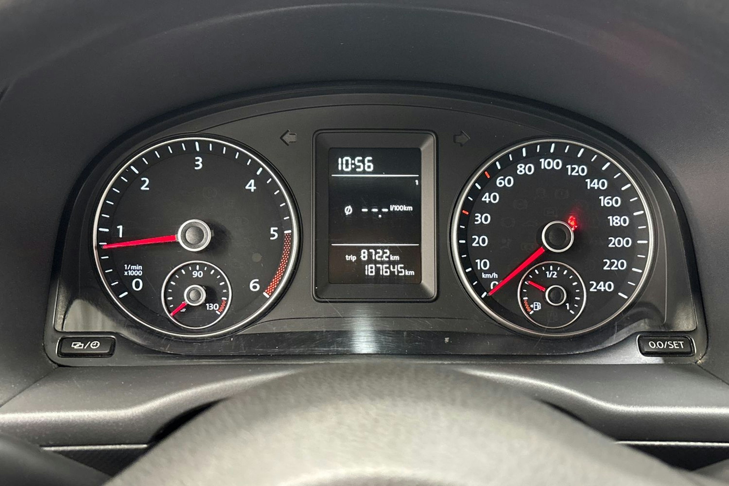 valkoinen Volkswagen Caddy 2014 kuva 19.