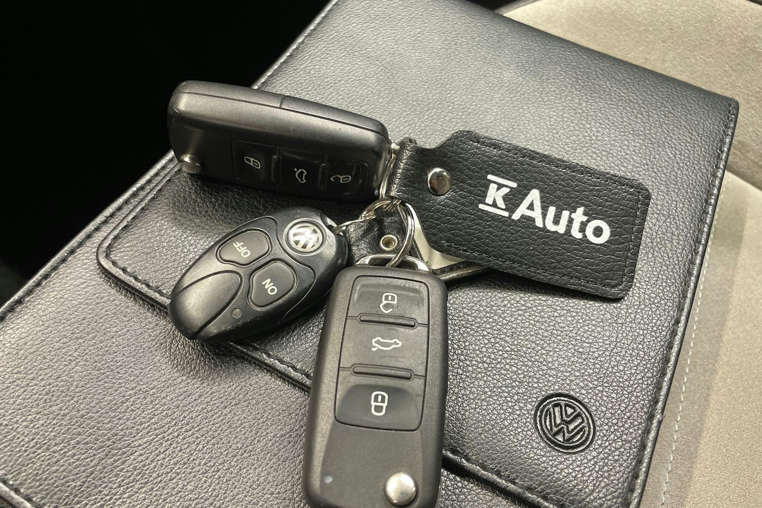 valkoinen Volkswagen Caddy 2014 kuva 37.