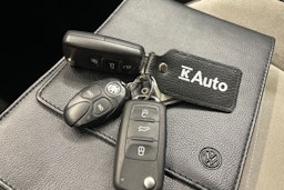 valkoinen Volkswagen Caddy 2014 kuva 37.