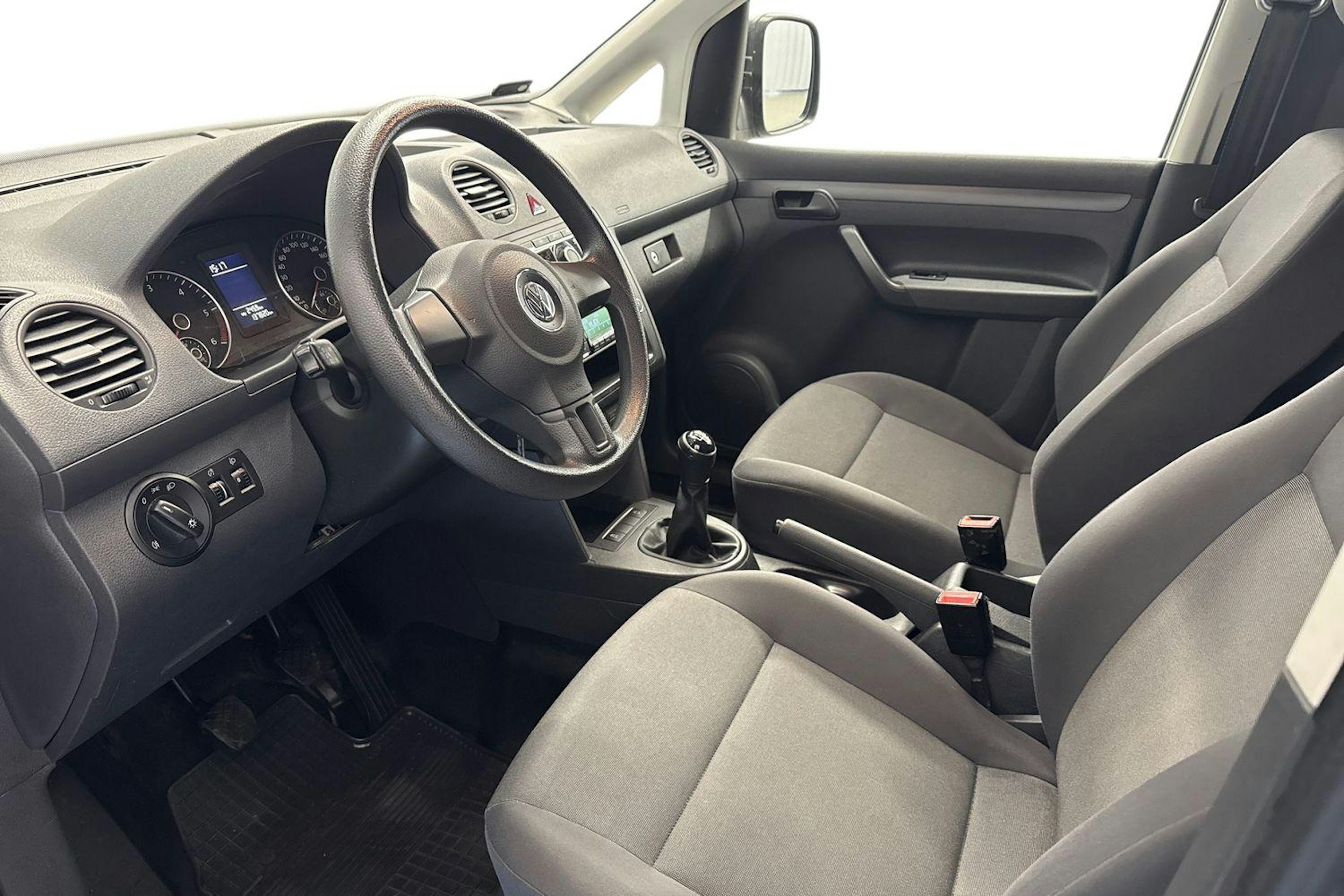 harmaa Volkswagen Caddy 2014 kuva 6.