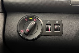 harmaa Volkswagen Caddy 2014 kuva 15.