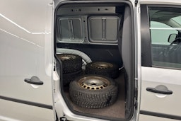 harmaa Volkswagen Caddy 2014 kuva 19.