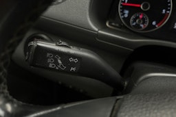 valkoinen Volkswagen Caddy 2015 kuva 22.
