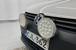 valkoinen Volkswagen Caddy 2015 kuva 32.