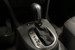 violetti Volkswagen Caddy 2015 kuva 20.
