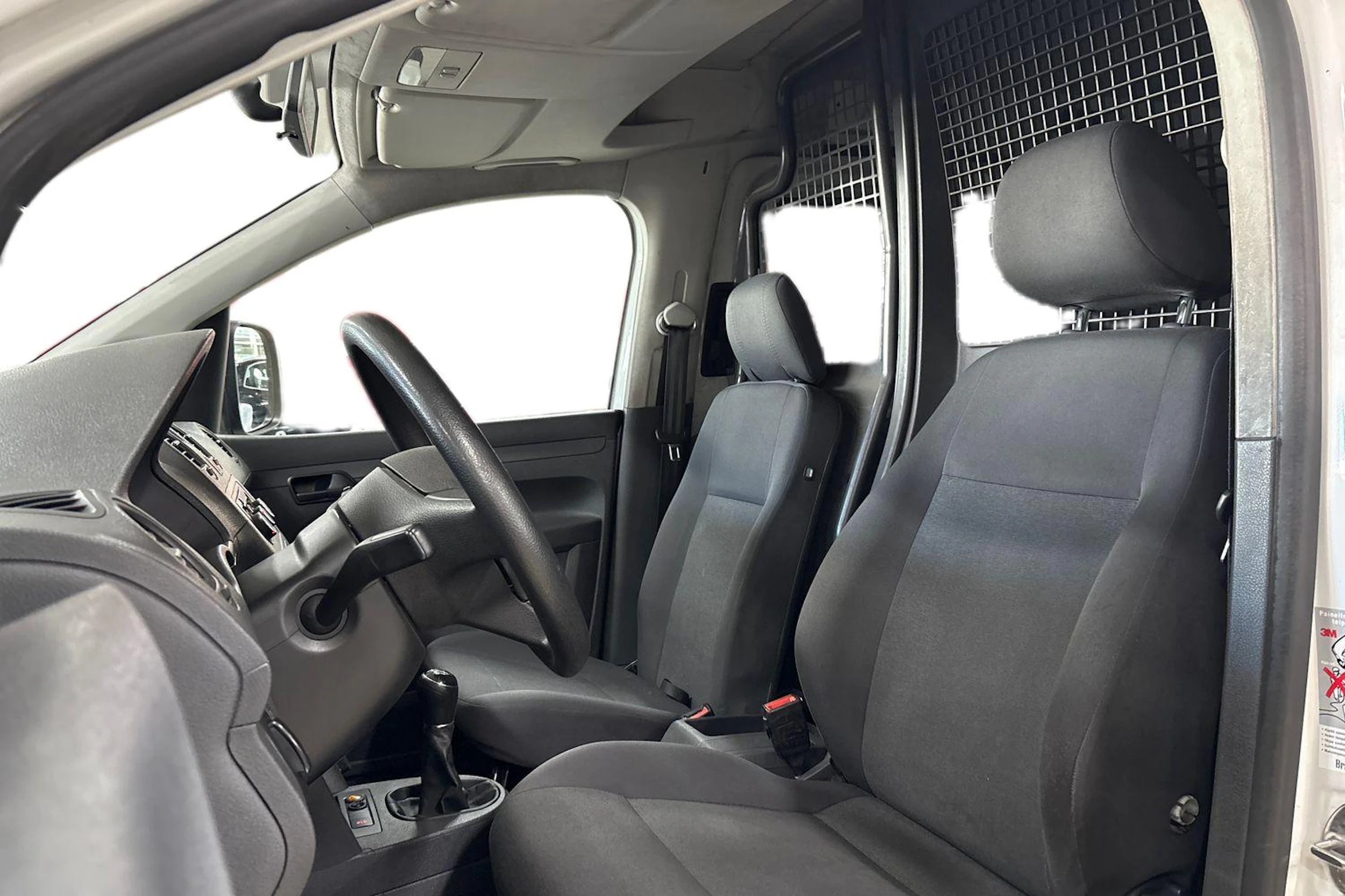 Valkoinen Volkswagen CADDY 2015 kuva 9.