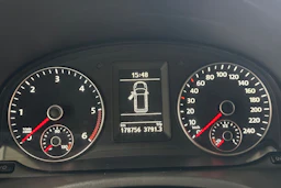 Valkoinen Volkswagen CADDY 2015 kuva 17.