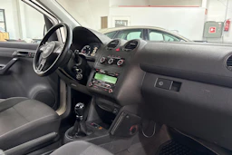 Valkoinen Volkswagen CADDY 2015 kuva 21.