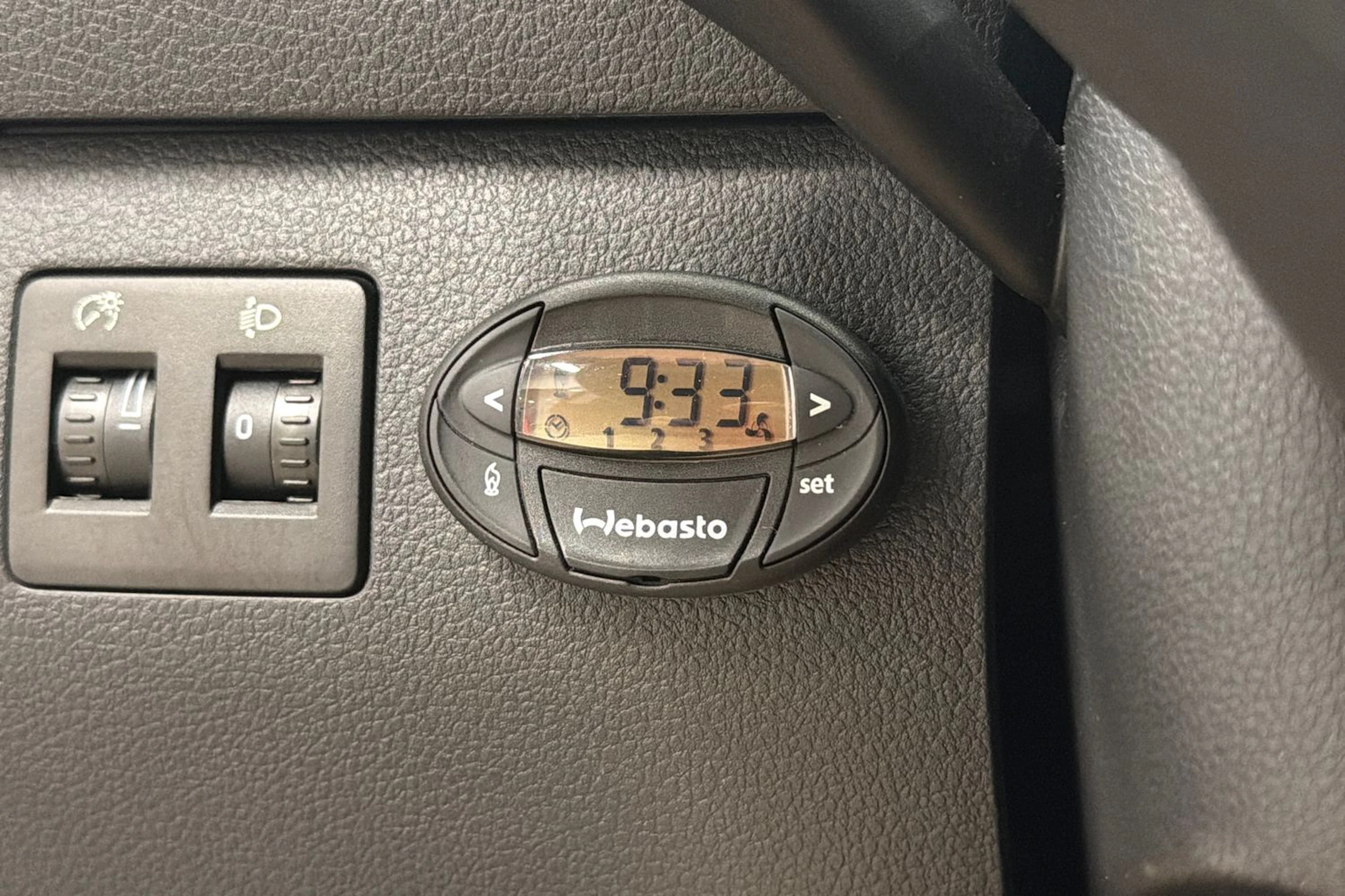 Valkoinen Volkswagen CADDY 2016 kuva 13.