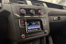 Valkoinen Volkswagen CADDY 2016 kuva 16.