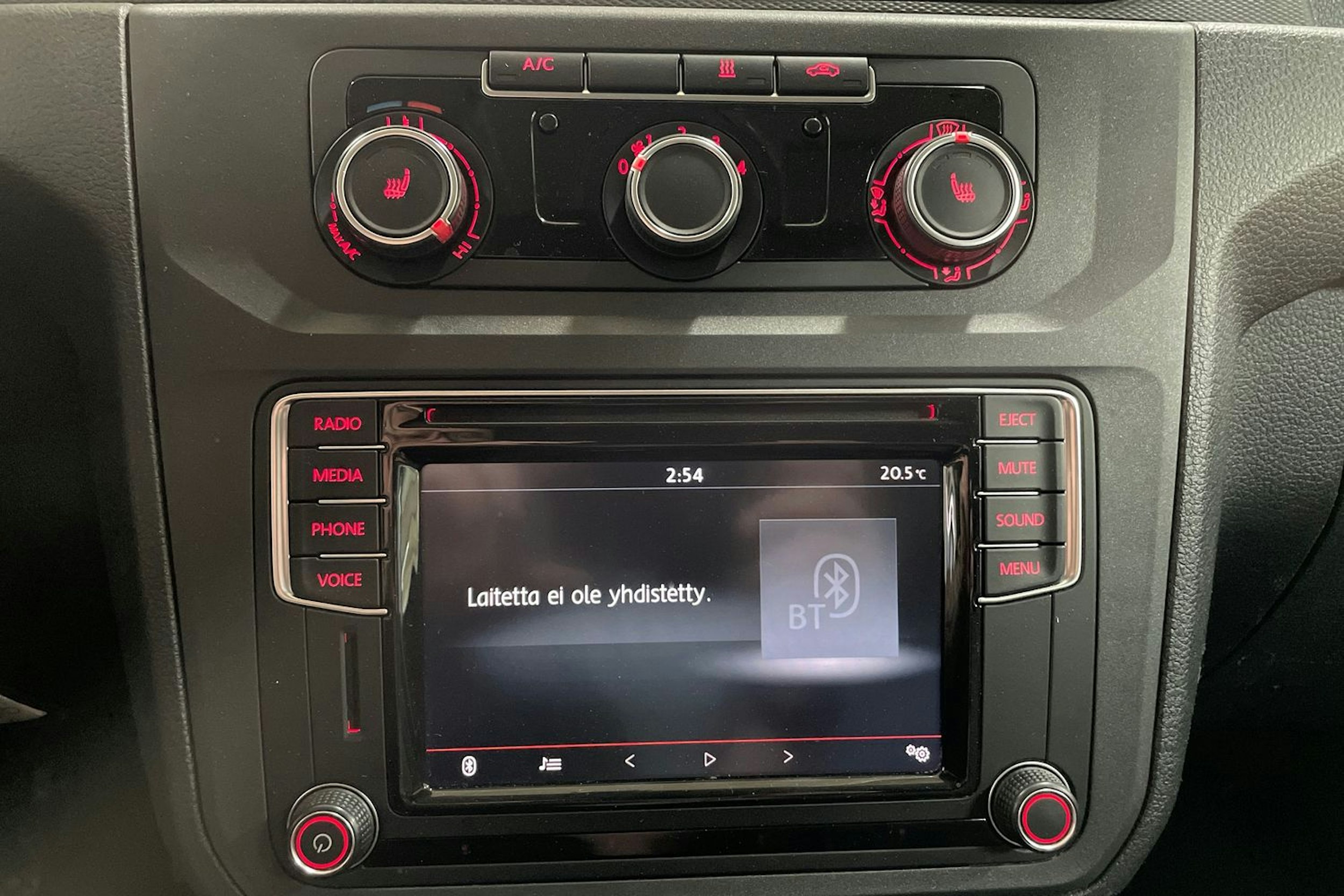 sininen Volkswagen Caddy 2016 kuva 17.