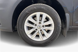 musta Volkswagen Caddy 2016 kuva 12.