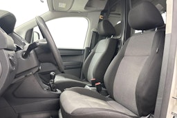 valkoinen Volkswagen Caddy 2016 kuva 10.