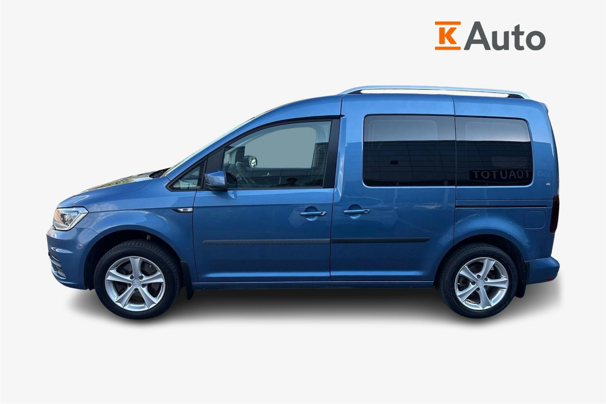 Sininen Volkswagen CADDY 2016 kuva 6.
