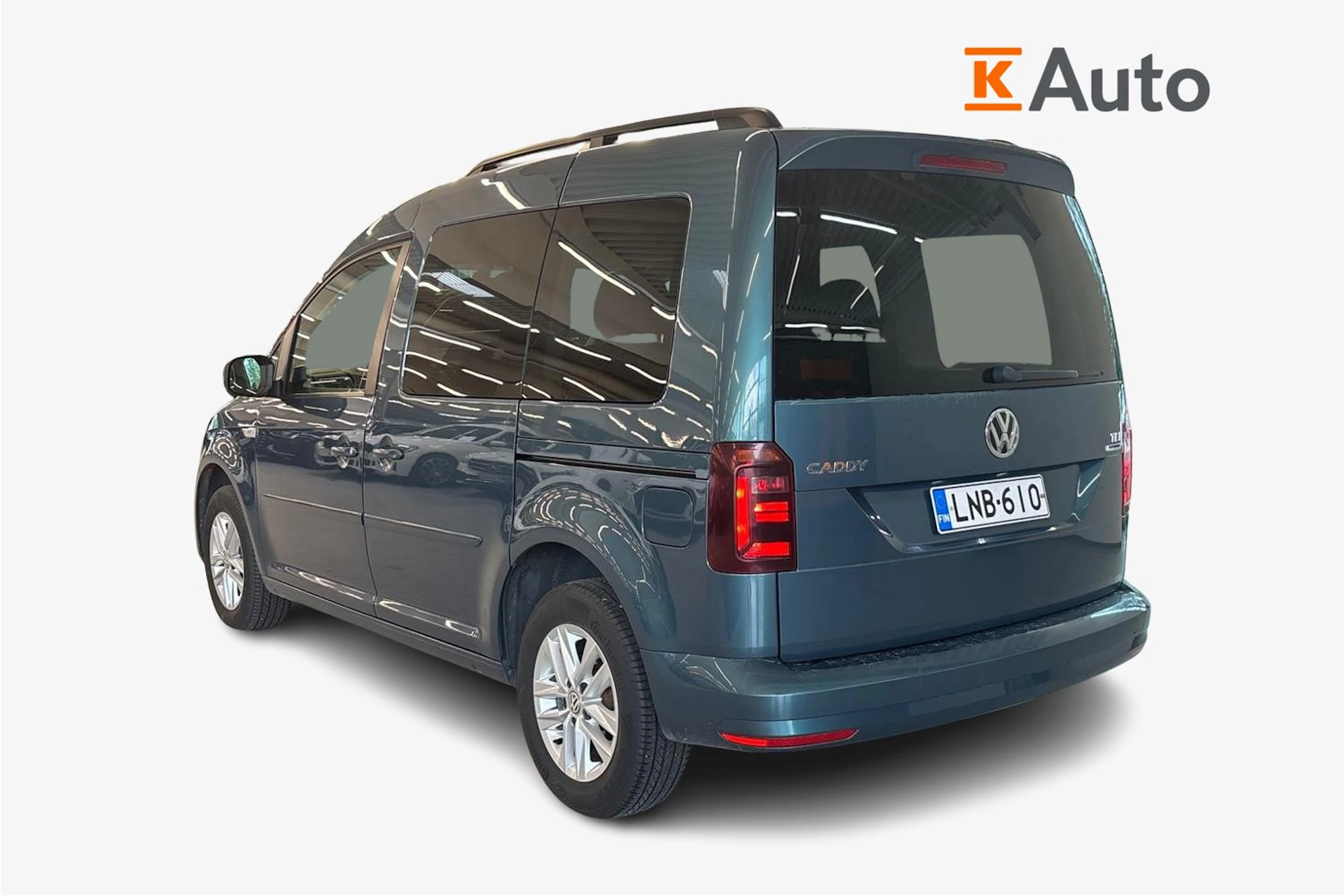 vihreä Volkswagen Caddy 2016 kuva 2.