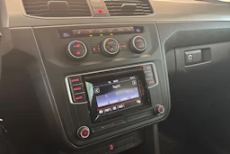 vihreä Volkswagen Caddy 2016 kuva 6.