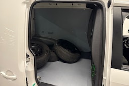 Valkoinen Volkswagen CADDY 2016 kuva 13.