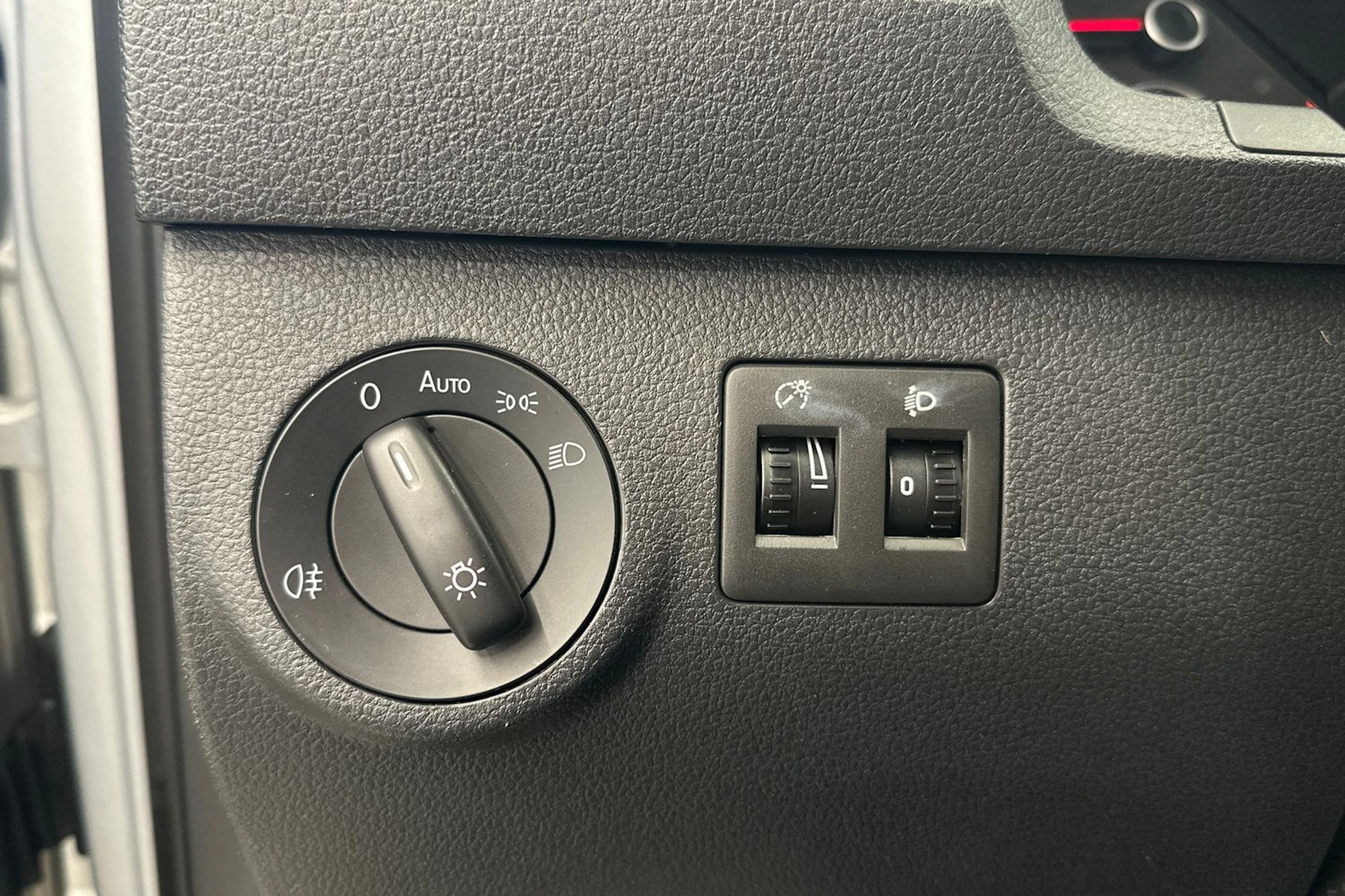 hopea Volkswagen Caddy 2016 kuva 12.