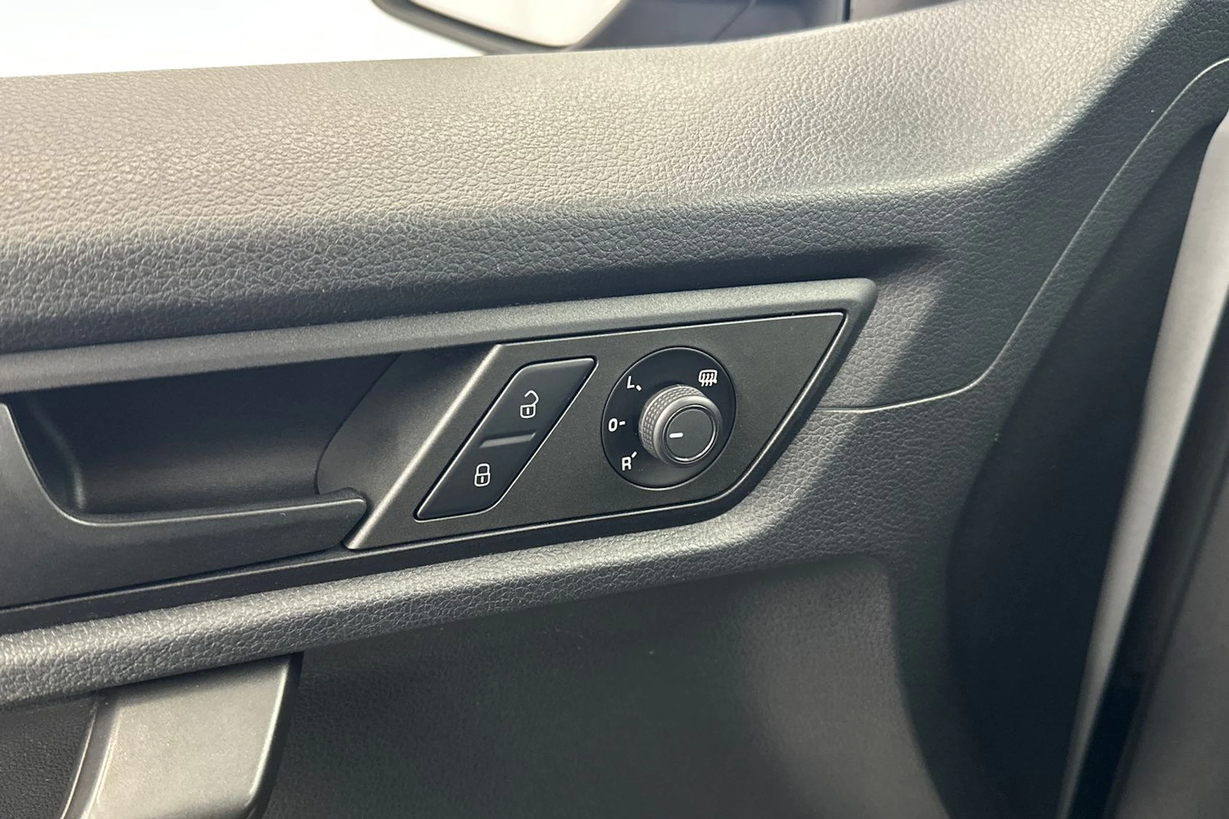 hopea Volkswagen Caddy 2016 kuva 13.