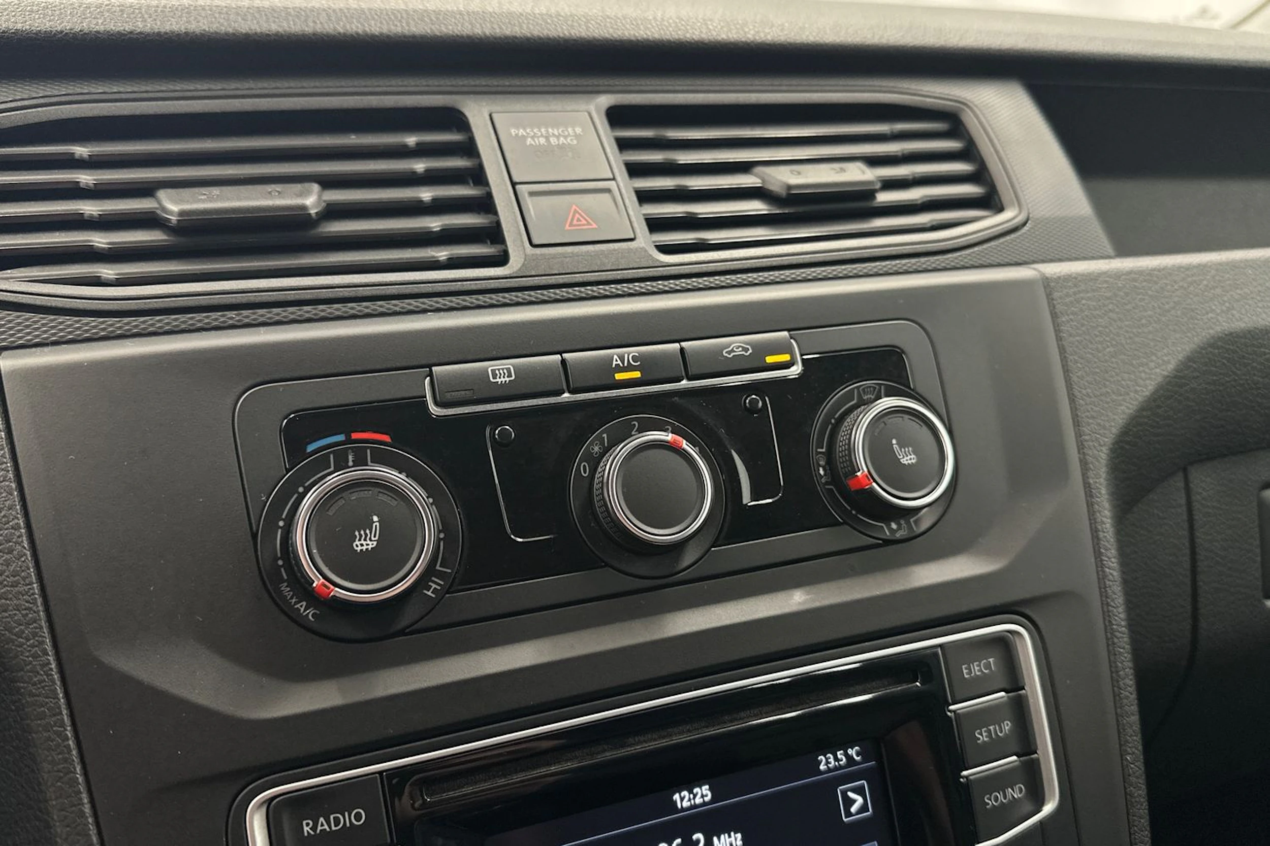 hopea Volkswagen Caddy 2016 kuva 15.